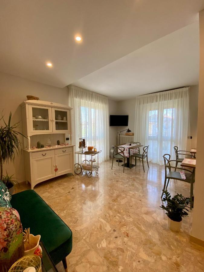 A Due Passi B&B 圣安杰洛城 外观 照片